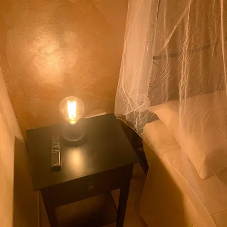 بيت ضيافة Centro Storico 3*